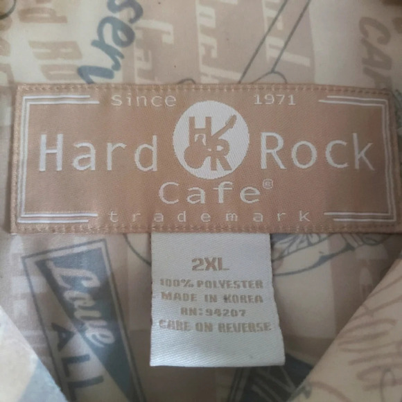 Hard Rock Cafe Minneapolis Save the Planet - 1971  - Picture 8 of 8